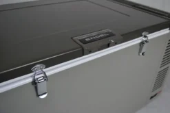 Engel MD60F Compressor Koelbox - 60 Liter -OASE Winkel 1900 2849 md60f verschluss detail