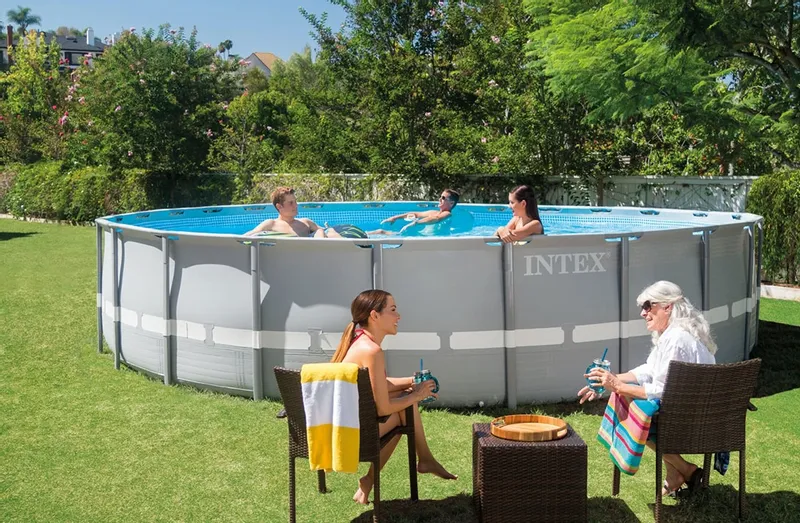 Intex Ultra Frame XTR Pool - 549 X 132 Cm - Met Zandfilterpomp En Accessoires 2 Intex Ultra Frame XTR Pool - 549 X 132 Cm - Met Zandfilterpomp En Accessoires - Afbeelding 2