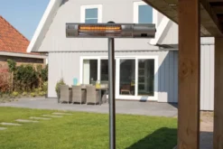 Sunred Heater Royal Diamond Standing 2000 Terrasverwarmer - Grijs 17 Sunred Heater Royal Diamond Standing 2000 Terrasverwarmer - Grijs -OASE Winkel 800 1200 rd silver 2000s lifestyle 04