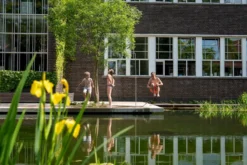 Weltevree Serpentine Buitendouche -OASE Winkel 900 1348 weltevree serpentine gallery 09