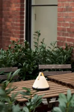 Nordlux Strap To Go Tafellamp -OASE Winkel 900 600 m strap to go 46195001 2