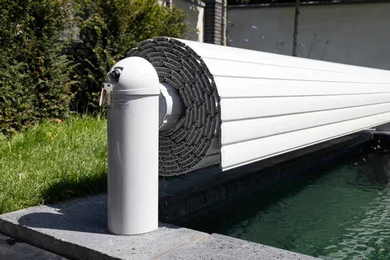 Open Classic Automatisch Oprolsysteem - Tot 6 Meter - Wit 9 Open Classic Automatisch Oprolsysteem - Tot 6 Meter - Wit - Afbeelding 9