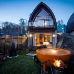 Weltevree Dutchtub Original Houtgestookte Hottub - 4 Personen - Oranje -OASE Winkel dutchtub original garden 2