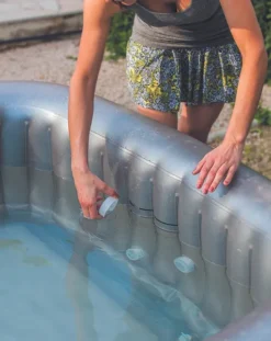 NetSpa Canyon Opblaasbare Spa - 4 Persoons -OASE Winkel netspa canyon opblaasbare jacuzzi 4persoons6