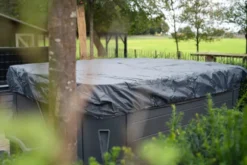 W'eau Spa Cover Beschermhoes - 210 X 210 Cm 7 W'eau Spa Cover Beschermhoes - 210 X 210 Cm -OASE Winkel spacover beschermhoes 2