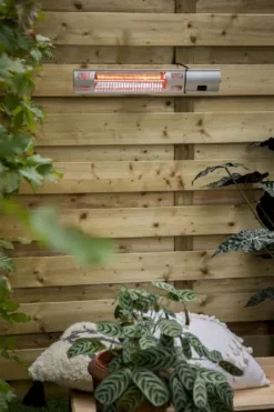 Sunred Heater Royal Diamond Wall 2000 Terrasverwarmer - Grijs 16 Sunred Heater Royal Diamond Wall 2000 Terrasverwarmer - Grijs -OASE Winkel sunred heater royal diamond silver wall 2000 terrasverwarmer 2