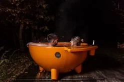 Weltevree Dutchtub Original Houtgestookte Hottub - 4 Personen - Oranje -OASE Winkel weltevree dutchtuboriginal gallery 3 medium 1 1